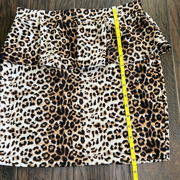 Forever 21 skirt - Picture 6 of 6